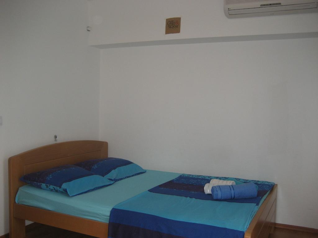 Apartment Aleksandar Tivat Dış mekan fotoğraf