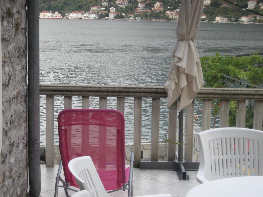 Apartment Aleksandar Tivat Dış mekan fotoğraf