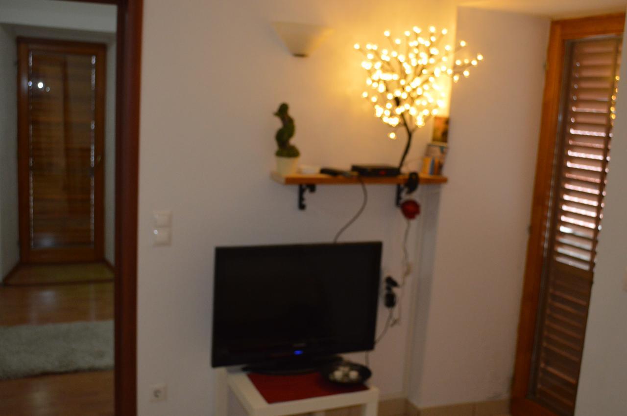 Apartment Aleksandar Tivat Dış mekan fotoğraf